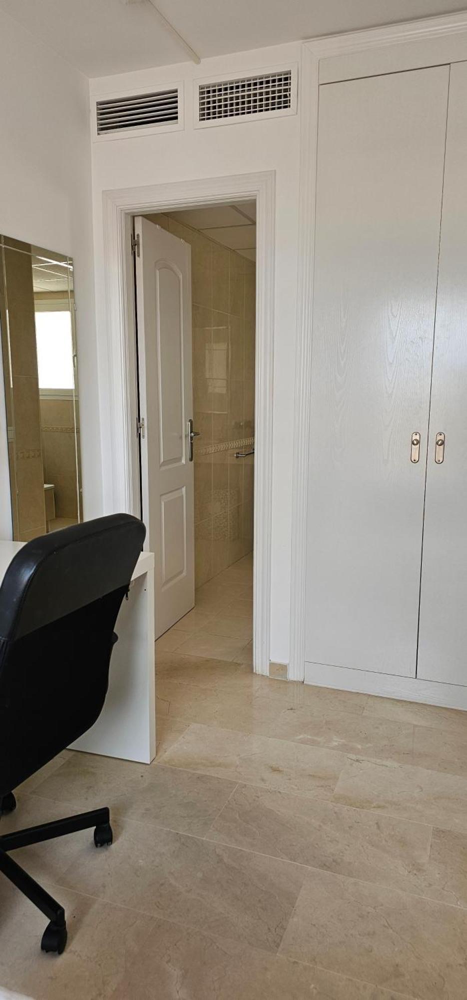 Hostel Residencia Alfil Málaga Eksteriør billede