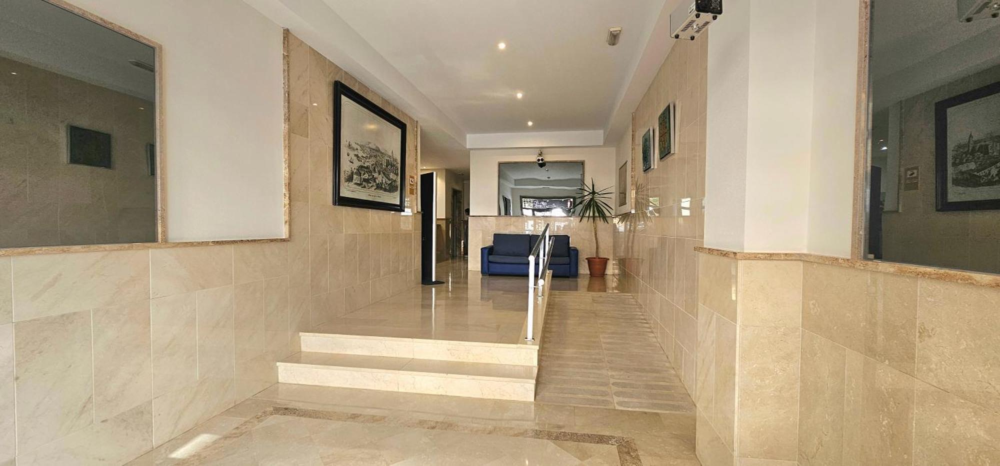 Hostel Residencia Alfil Málaga Eksteriør billede