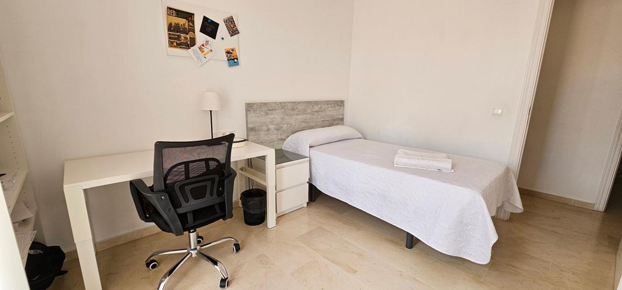 Hostel Residencia Alfil Málaga Eksteriør billede